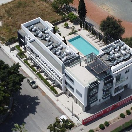 Victoria Suites Paphos Exterior foto